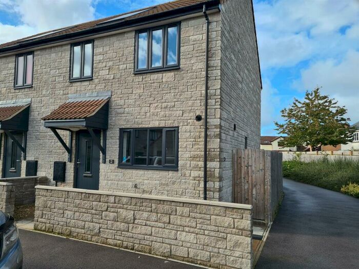 3 Bedroom Semi-Detached House To Rent In Carpenters Way, Midsomer Norton, BA3