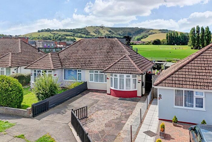 2 Bedroom Semi-Detached Bungalow For Sale In Farmlands Avenue, Polegate, BN26
