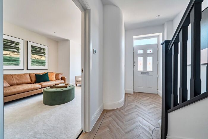 4 Bedroom Semi Detached House For Sale In Sandford Road, Bromley, BR2