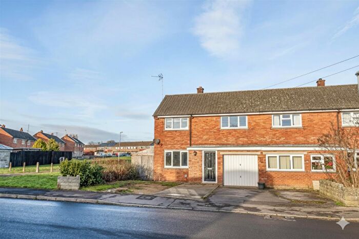 2 Bedroom Semi Detached House For Sale In Brook Street, Chippenham, SN14