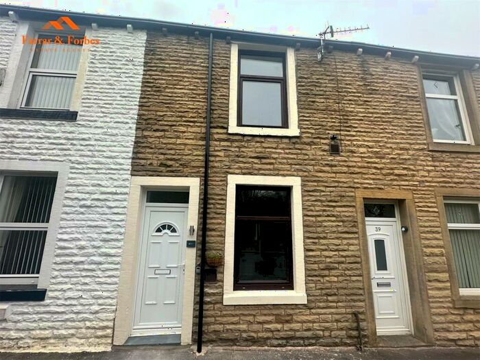 3 Bedroom Terraced House To Rent In Bridgefield Street, Hapton, Burnley, BB12