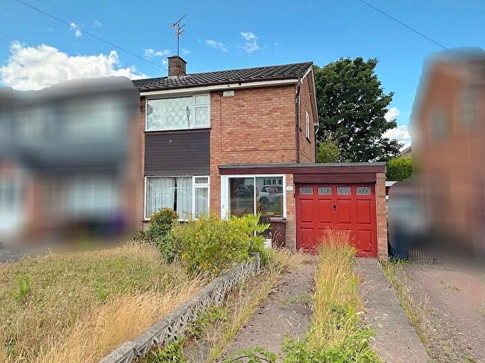 3 Bedroom Semi-Detached House For Sale In Rockland Gardens, Willenhall, Wolverhampton, WV13