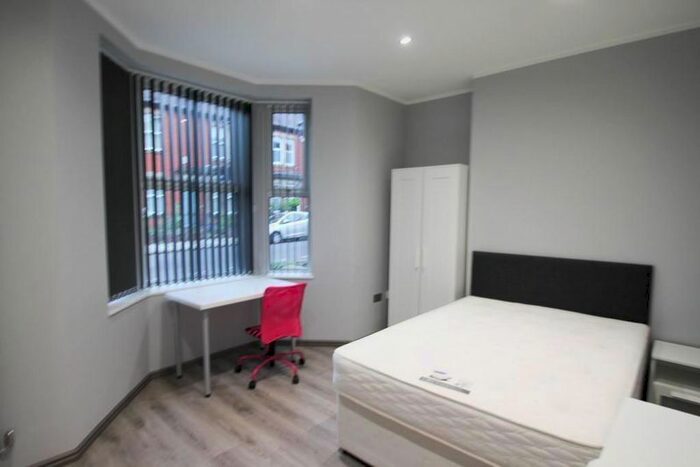 5 Bedroom Property To Rent In Osborne Avenue, Jesmond, Newcastle Upon Tyne, NE2