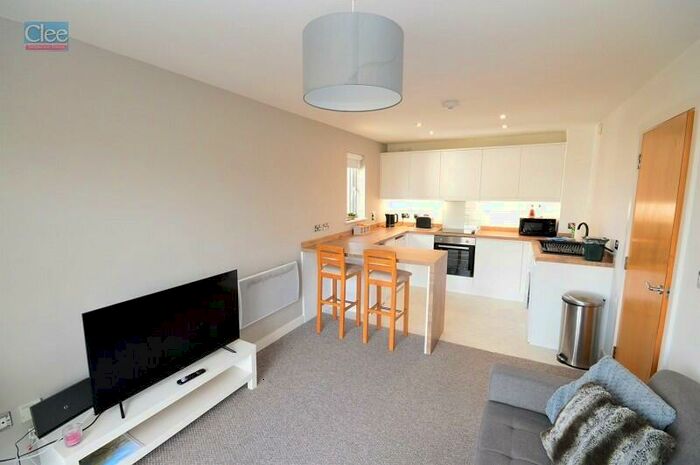 1 Bedroom Flat To Rent In Brittania Apartments, Copper Quarter, Swansea., SA1