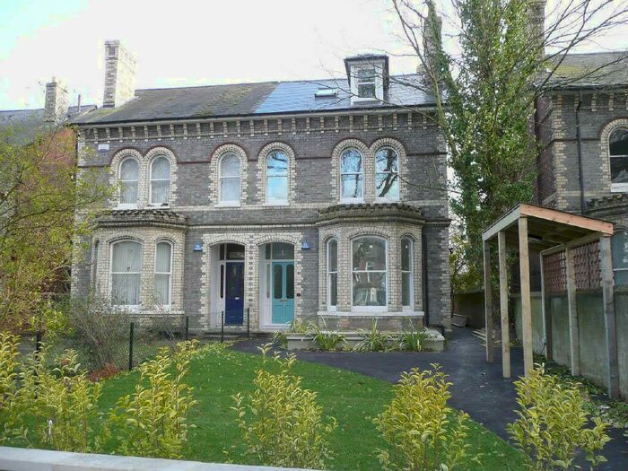 Apartment To Rent In London Road, Reading, RG1