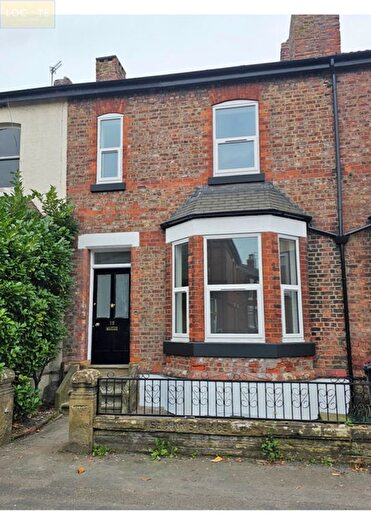 5 Bedroom Terraced House For Sale In Gloucester Road, Urmston, M41