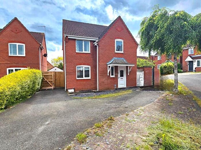 3 Bedroom Detached House To Rent In Finch Drive, Sleaford, Lincolnshire, NG34