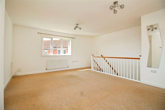 2 Bedroom Detached House For Sale In Masters Crescent, Basildon, Essex, SS15