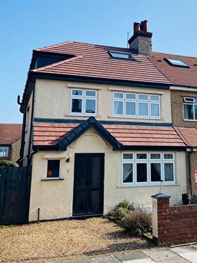 5 Bedroom Semi-Detached House For Sale In Sandfield Avenue, Meols, Wirral, CH47