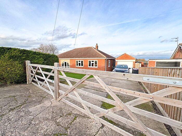 3 Bedroom Detached Bungalow For Sale In Bank End, North Somercotes, Louth, LN11