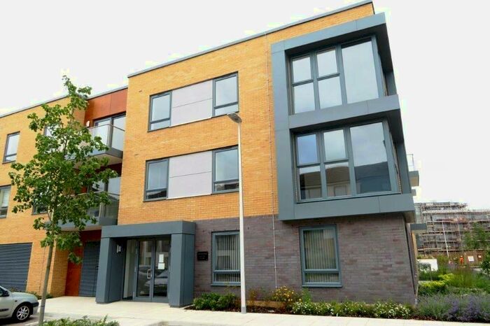 1 Bedroom Flat To Rent In Drake Way, Reading, RG2