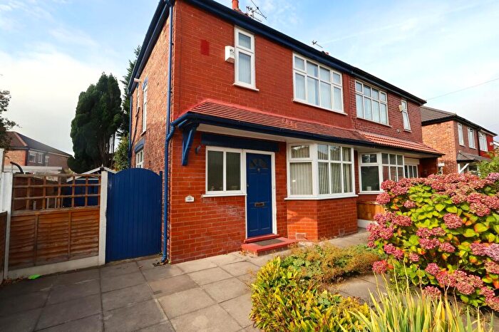 2 Bedroom Semi-Detached House For Sale In Haig Road, Stretford, M32