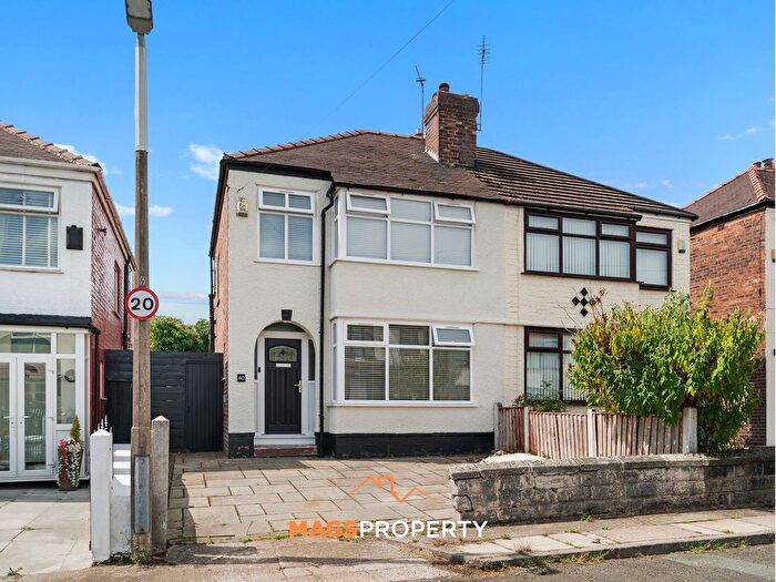 3 Bedroom Semi-Detached House For Sale In The Fairway, Knotty Ash, L12