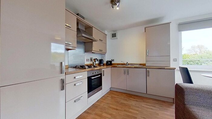1 Bedroom Flat To Rent In Hawkhill Close, Edinburgh, EH7