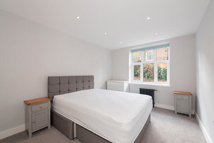1 Bedroom Apartment To Rent In Belsize Grove, London, NW3