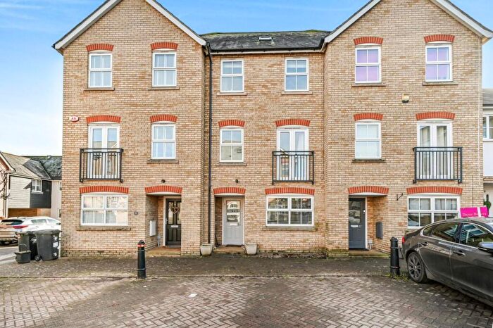 4 Bedroom Town House For Sale In Durand Lane, Flitch Green, Dunmow, CM6