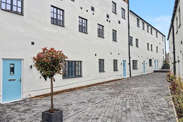 2 Bedroom Terraced House For Sale In Weymouth, DT4