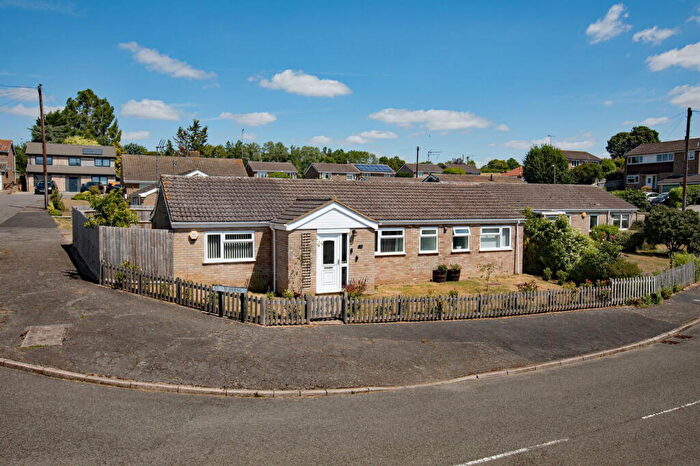 3 Bedroom Detached Bungalow For Sale In Swan Avenue, Brigstock, Northamptonshire, NN14