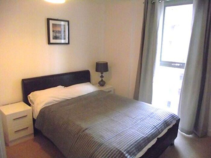 2 Bedroom Flat To Rent In Venice Corte, Elmira Street, Lewisham, London, SE13