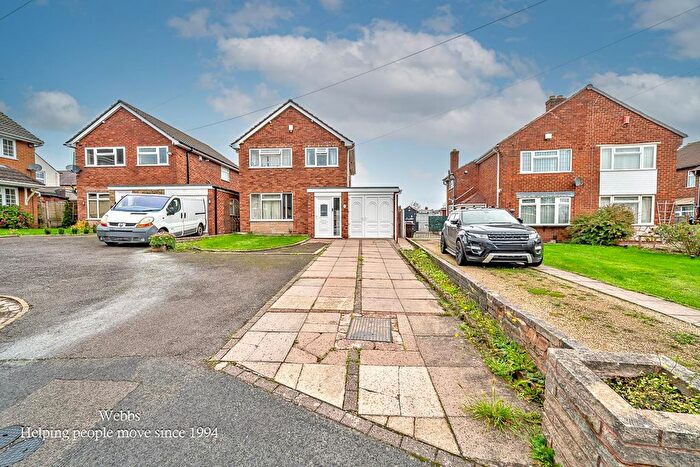 3 Bedroom Detached House For Sale In Marshall Road, Willenhall, WV13