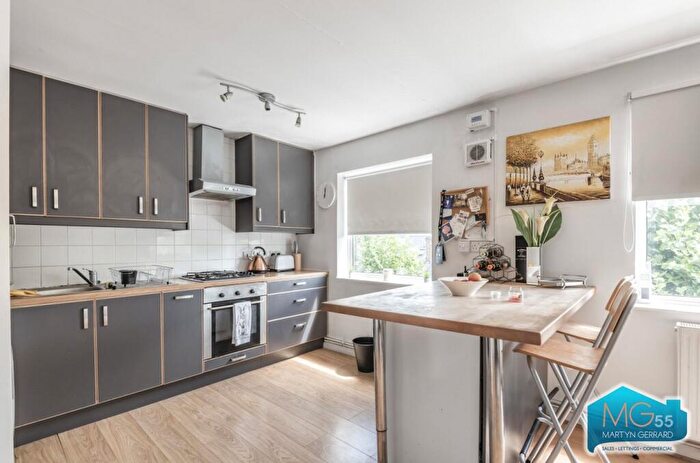 1 Bedroom Apartment To Rent In The Heights, Mount View Road, Stroud Green, N4