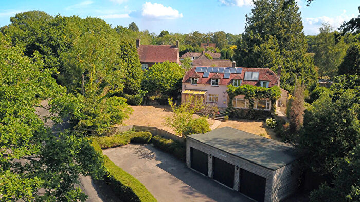 3 Bedroom Detached House For Sale In Storrington/Thakeham Borders, RH20