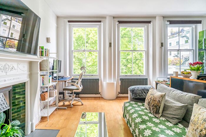 1 Bedroom Flat For Sale In Cornwall Gardens, London, SW7