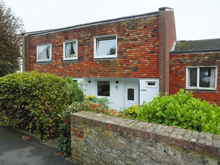 2 Bedroom Terraced House To Rent In Hillside Street, Hythe, CT21
