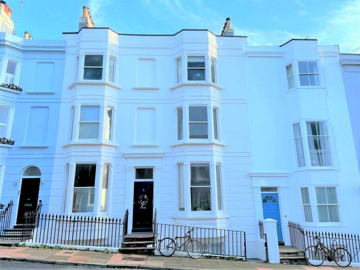 2 Bedroom Flat To Rent In Norfolk Road, Brighton, BN1