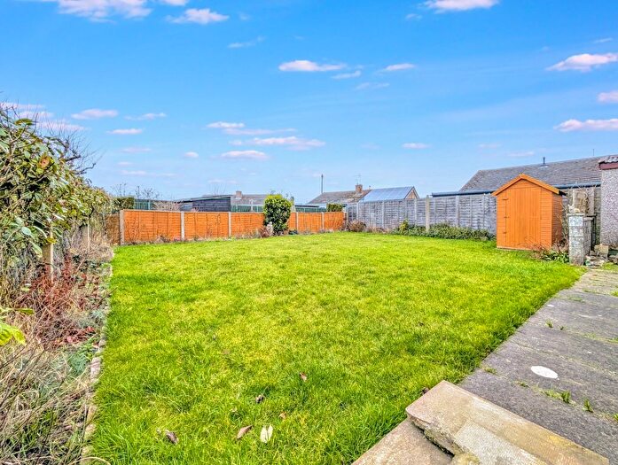 2 Bedroom Bungalow For Sale In Hurdman Way, Ingoldmells, PE25
