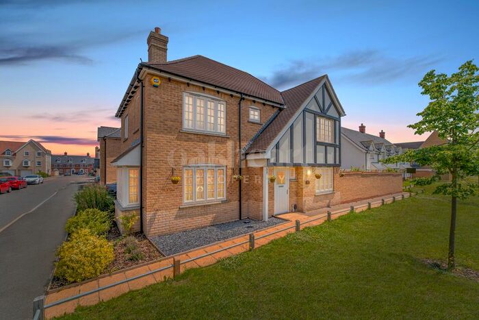 4 Bedroom Detached House To Rent In St. Botolphs Church Walk, St. Botolphs Street, Colchester, CO2