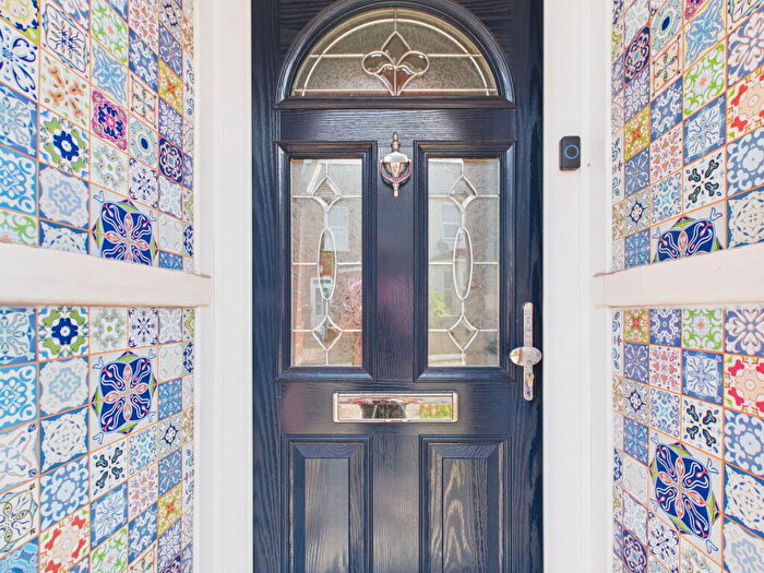 2 Bedroom Semi-Detached Bungalow For Sale In Upper Dumpton Park Road, Ramsgate, CT11