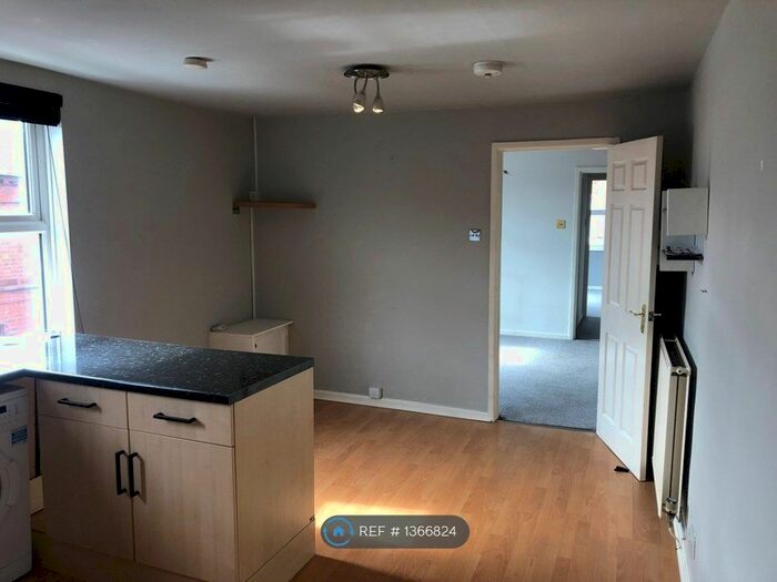 1 Bedroom Flat To Rent In Cecil Street, Chester, CH3