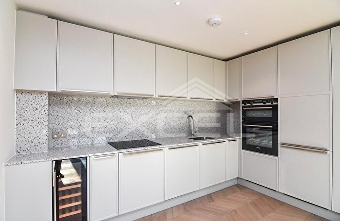 2 Bedroom Apartment To Rent In Albert Steet, B Albert St, NW1