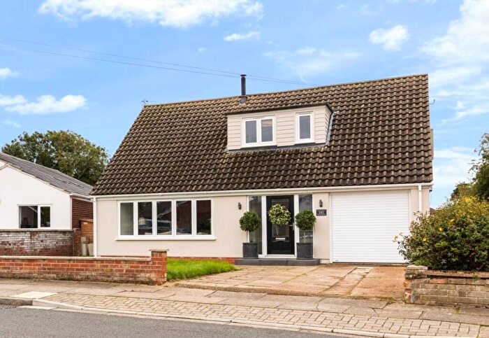 4 Bedroom Detached House For Sale In Pelham Avenue, Scartho, N.E Limcolnshire, DN33