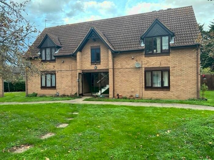 1 Bedroom Flat To Rent In Chestnut Gardens, Kempston, MK42