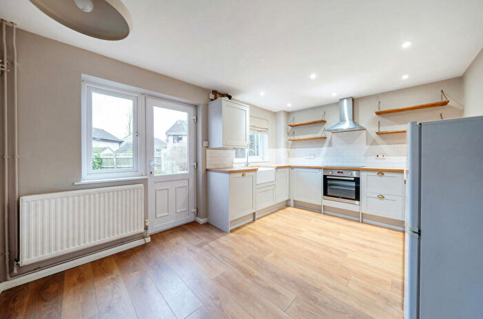 3 Bedroom End Of Terrace House For Sale In Barrington Road, Watchfield, Oxfordshire, SN6