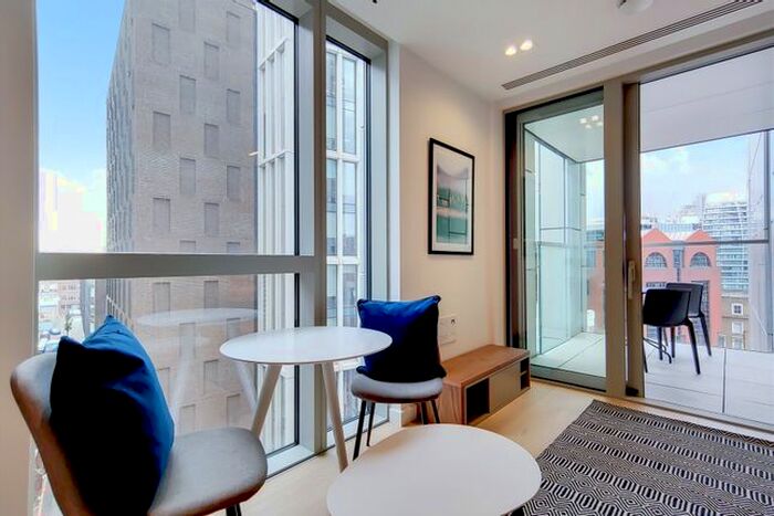 Studio To Rent In City Road, London, EC1V