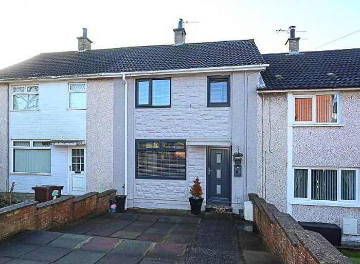 3 Bedroom Mid Terraced House For Sale In Minard Park, Belfast, BT16