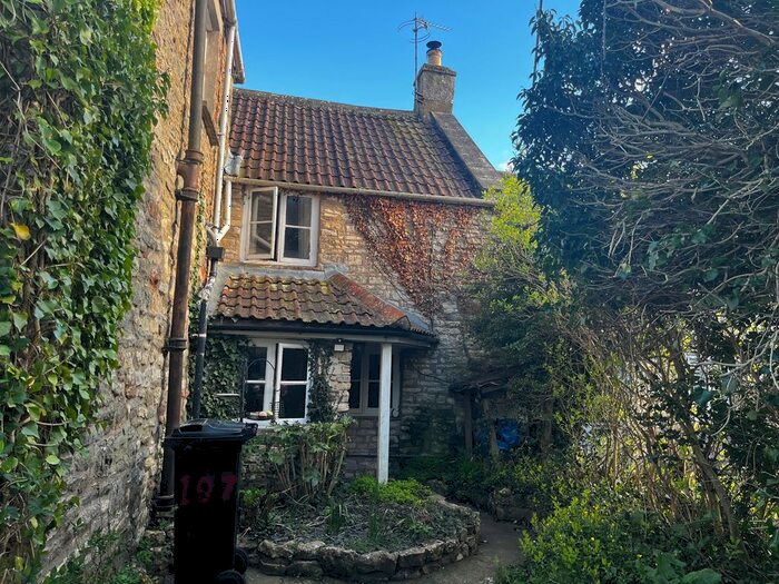 2 Bedroom Cottage To Rent In Station Rd, Clutton, BS39