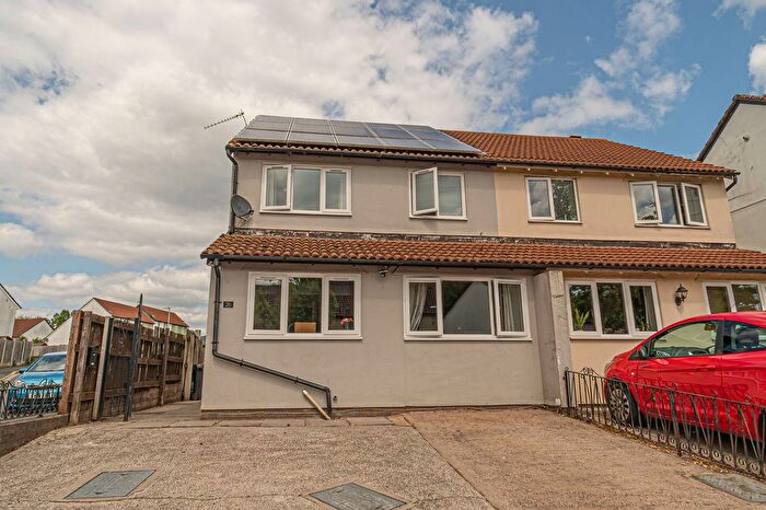 3 Bedroom Semi-Detached House For Sale In Waltwood Park Drive, Llanmartin, NP18