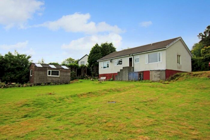 4 Bedroom Detached House For Sale In , PA34