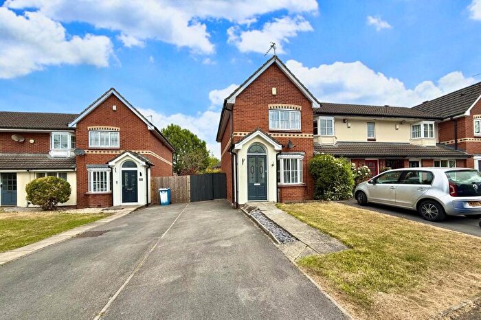 2 Bedroom End Of Terrace House To Rent In Finchwod Road, Sharston, M22