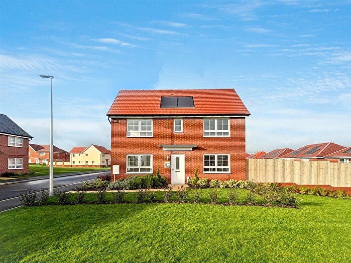 3 Bedroom Detached House For Sale In St. Martins Road, Eastbourne, BN22