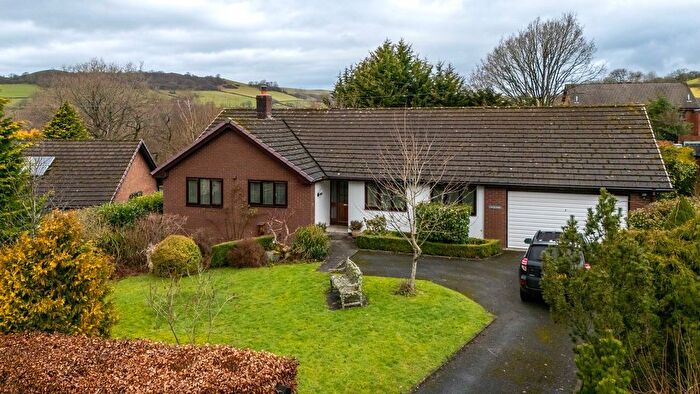 3 Bedroom Detached Bungalow For Sale In Franksbridge, Llandrindod Wells, LD1