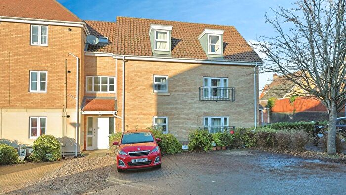1 Bedroom Apartment For Sale In Caddow Road, Norwich, NR5