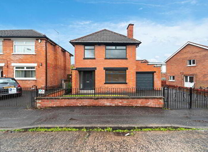 3 Bedroom Detached House For Sale In Pasadena Gardens, Belfast, BT5