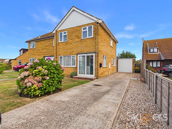 3 Bedroom Semi-Detached House For Sale In Seabourne Way, Dymchurch, TN29