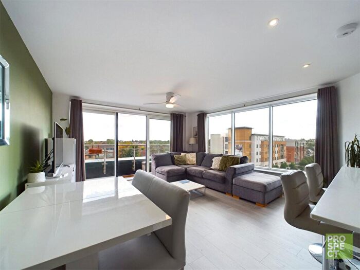 2 Bedroom Apartment For Sale In The Picturehouse, Bridge Avenue, Maidenhead, Berkshire, SL6