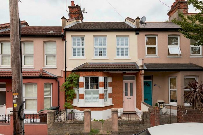 2 Bedroom Terraced House To Rent In Clifford Road, Walthamstow, E17